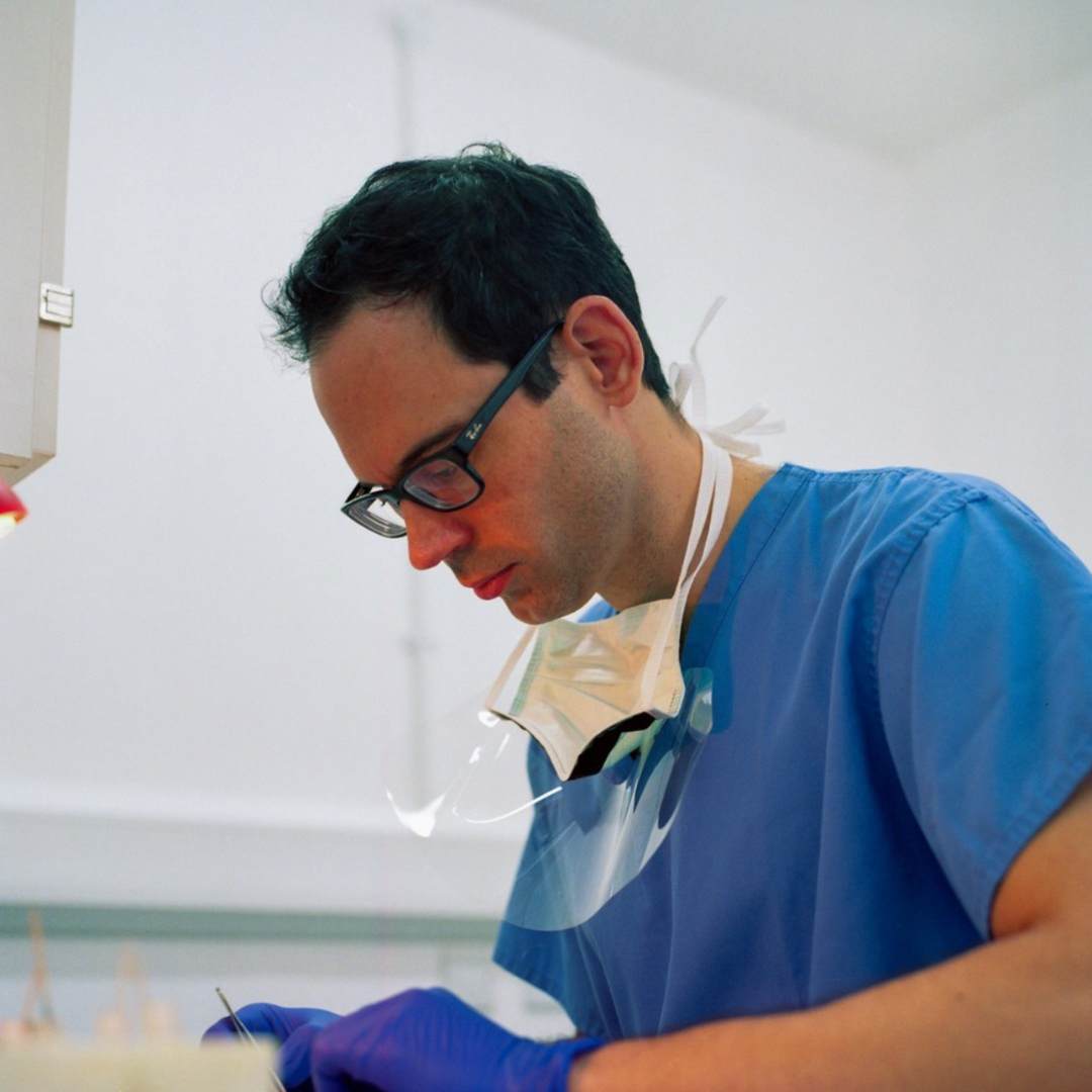 Altruist Dermatologist Sunscreen SPF 30, 1ltr