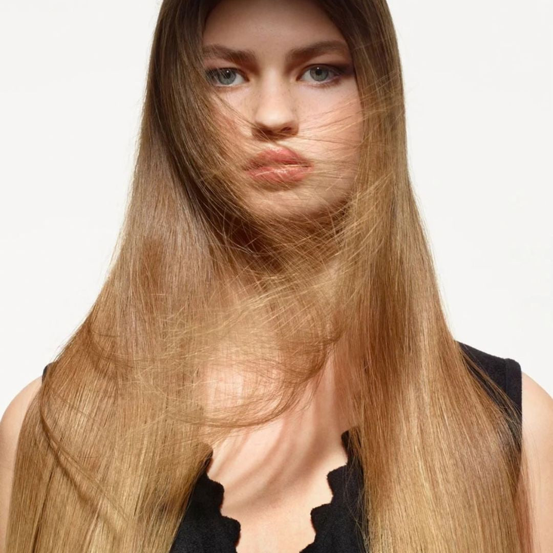 Hair by Sam McKnight Rich Nourish Conditioner for sleek smooth, long, straight, light brown to blonde and shiny hair.