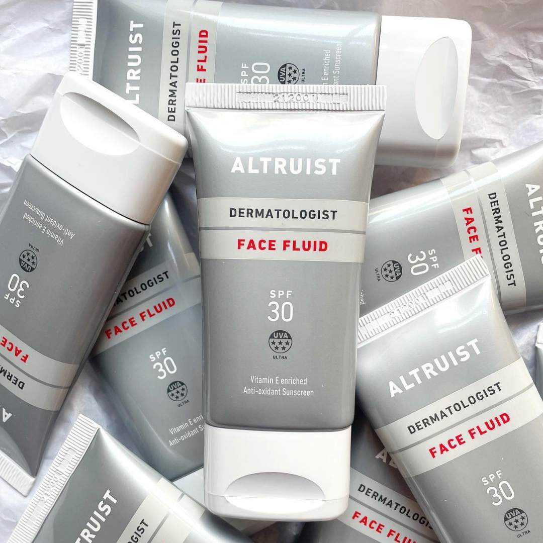 Altruist Dermatologist Face Fluid SPF 30 50ml – key ingredients infographic: vitamin E and broad-spectrum UV filter complex